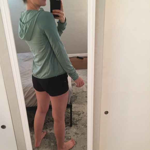 Sold! Columbia dri-fit zip up jacket - Picture 5 of 9